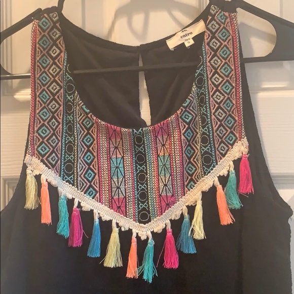 Colorful fringe embroidered dress - Picture 2 of 8